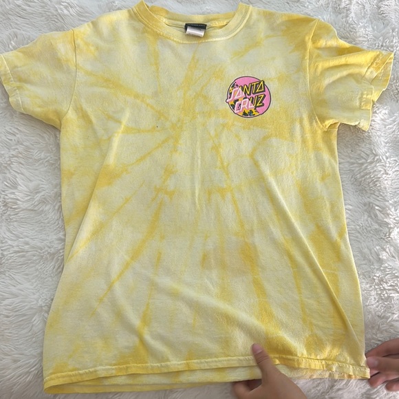 Santa Cruz Skateboards Other - Santa Cruz Skateboards Kids Sunburst Yellow Tee